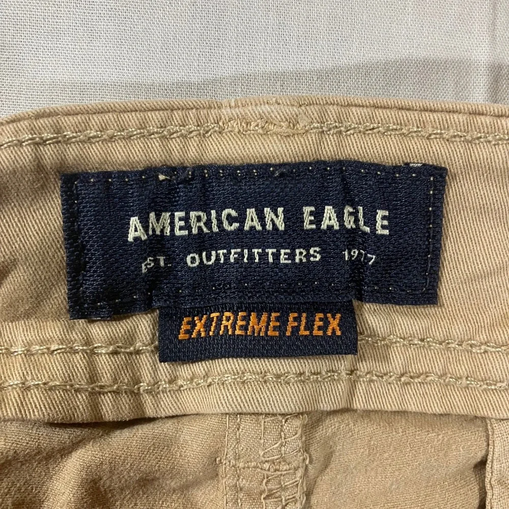 American Eagle Extreme Flex Longer Length Khaki Chino Shorts Mens 34 Tan Stretch